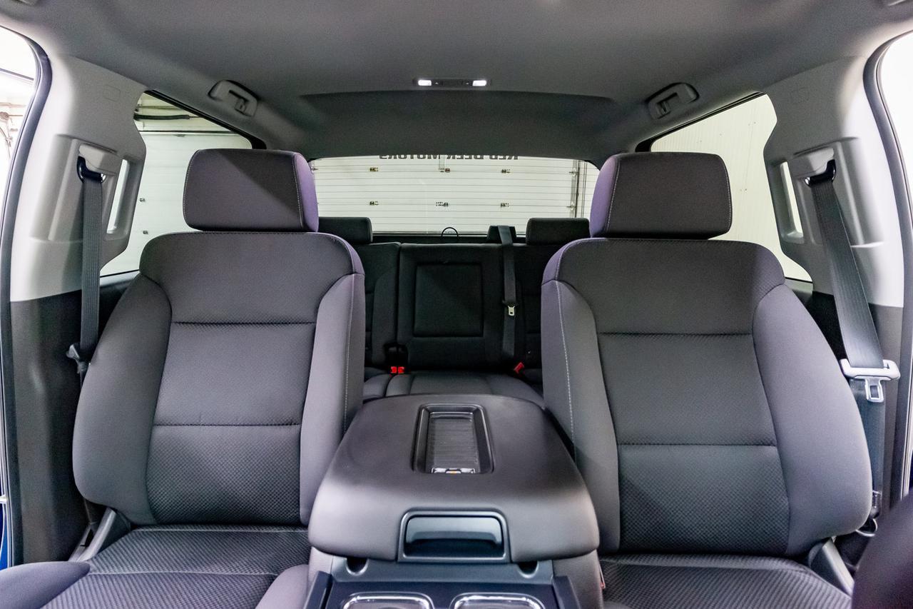 2018 Chevrolet Silverado 1500 4x4 Crew Cab LT Big 10 BCam Red Deer AB