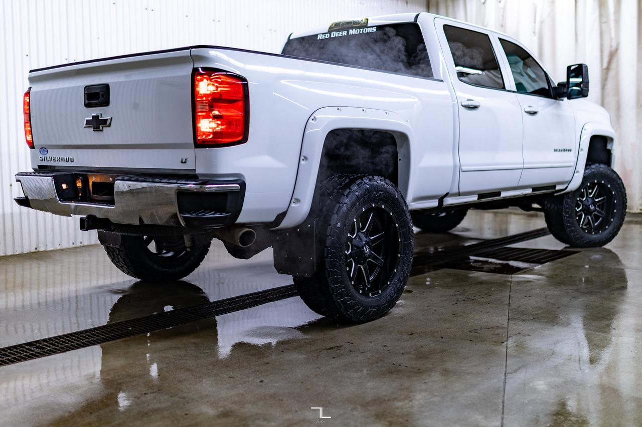 2018 Chevrolet Silverado 1500 4x4 Crew Cab LT Lift Kit BCam Red Deer AB