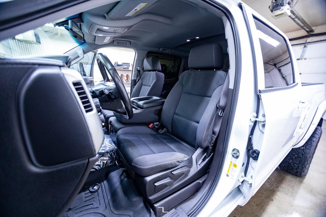 2018 Chevrolet Silverado 1500 4x4 Crew Cab LT Lift Kit BCam Red Deer AB