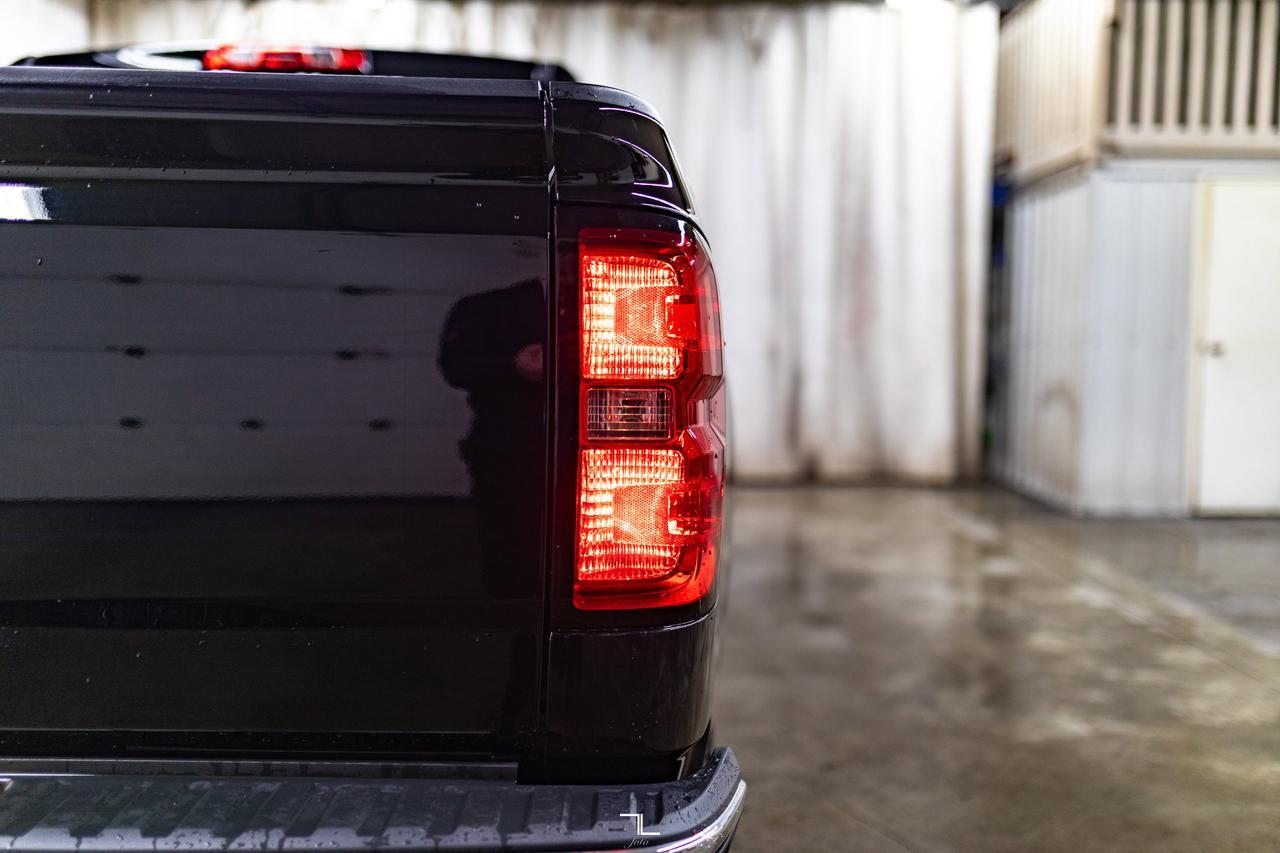 2018 Chevrolet Silverado 1500 4x4 Crew Cab LT PSeat BCam Red Deer AB