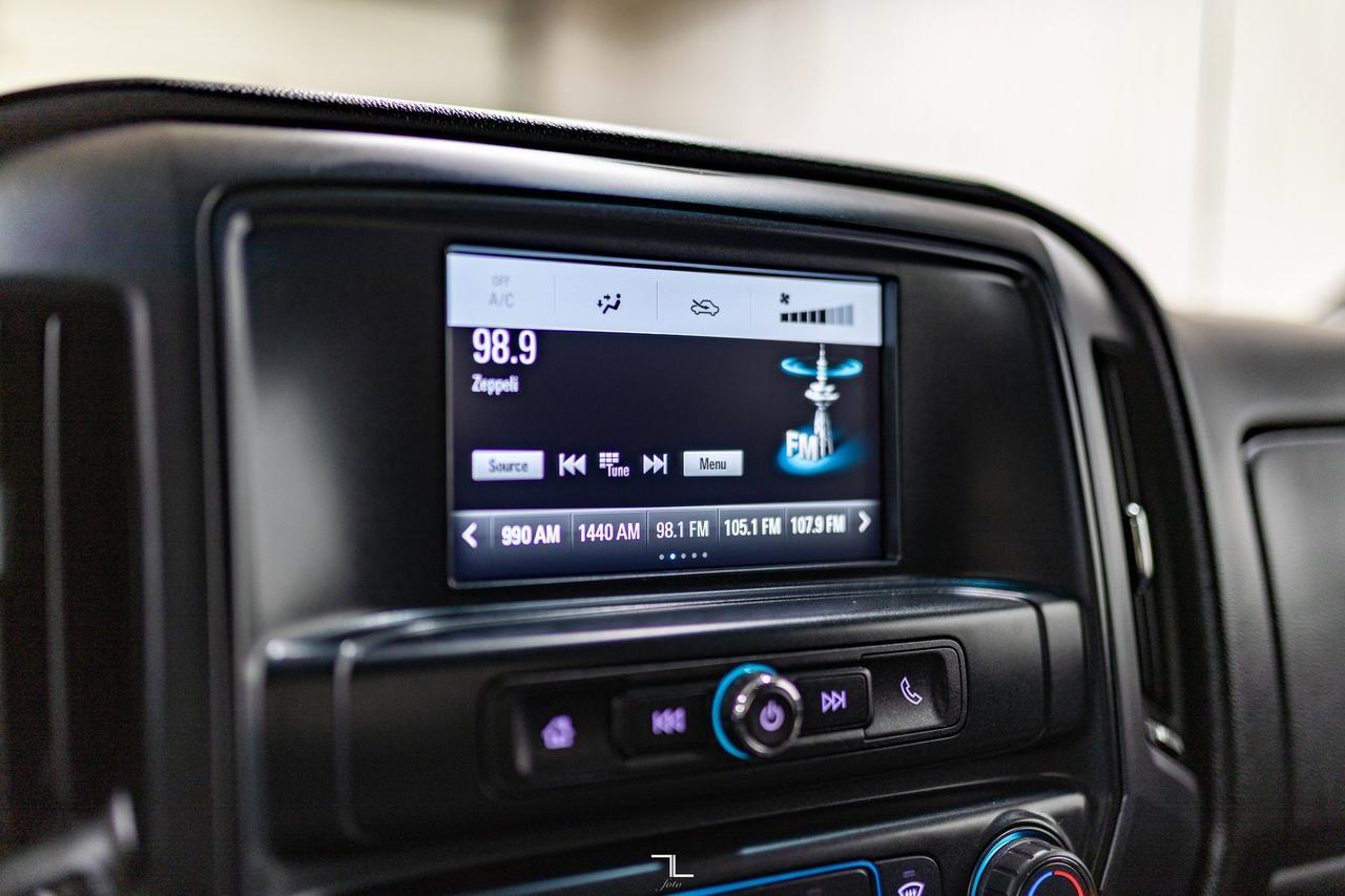 2018 Chevrolet Silverado 1500 4x4 Crew Cab LT PSeat BCam Red Deer AB