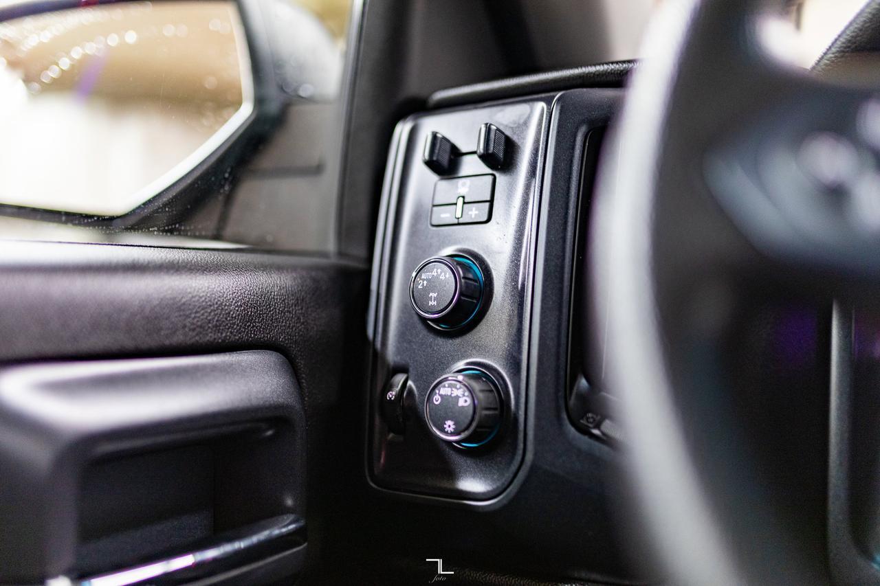 2018 Chevrolet Silverado 1500 4x4 Crew Cab LT PSeat BCam Red Deer AB