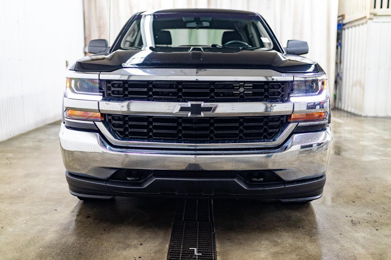 2018 Chevrolet Silverado 1500 4x4 Crew Cab LT PSeat BCam Red Deer AB
