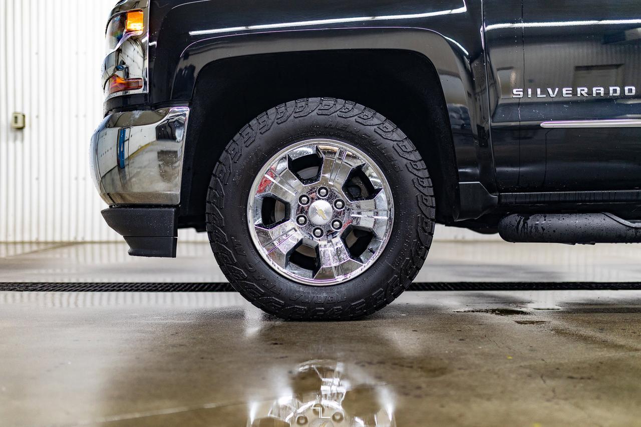 2018 Chevrolet Silverado 1500 4x4 Crew Cab LT PSeat BCam Red Deer AB