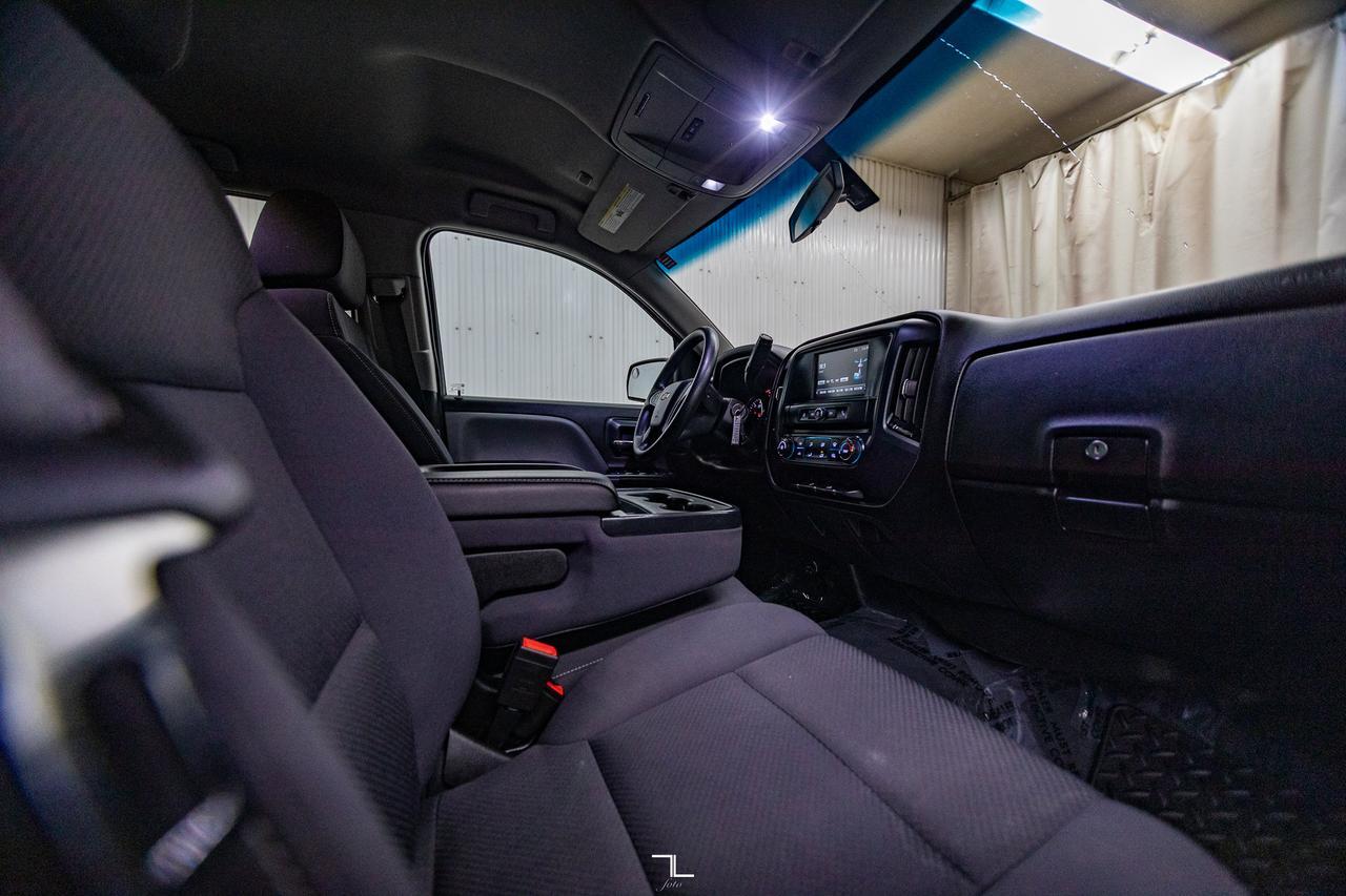 2018 Chevrolet Silverado 1500 4x4 Crew Cab LT PSeat BCam Red Deer AB