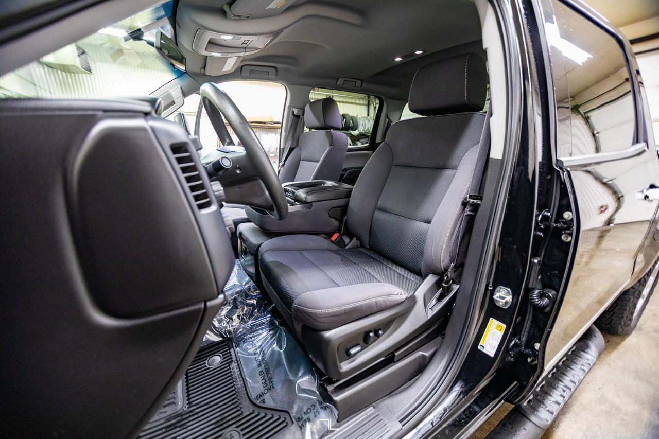 2018 Chevrolet Silverado 1500 4x4 Crew Cab LT PSeat BCam Red Deer AB