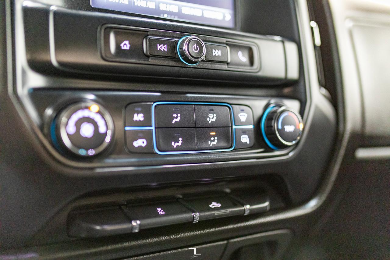 2018 Chevrolet Silverado 1500 4x4 Crew Cab LT PSeat BCam Red Deer AB