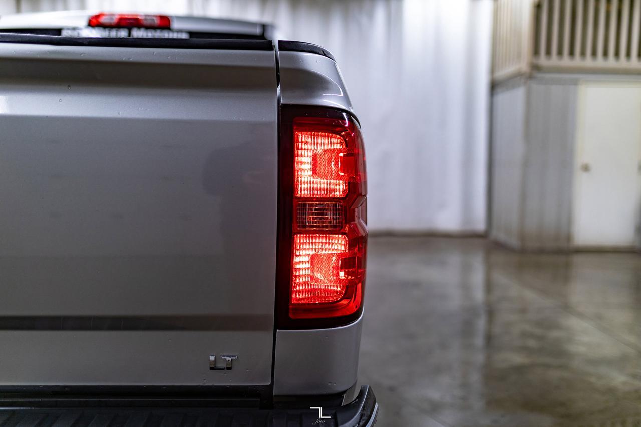 2018 Chevrolet Silverado 1500 4x4 Crew Cab LT PSeat BCam Red Deer AB