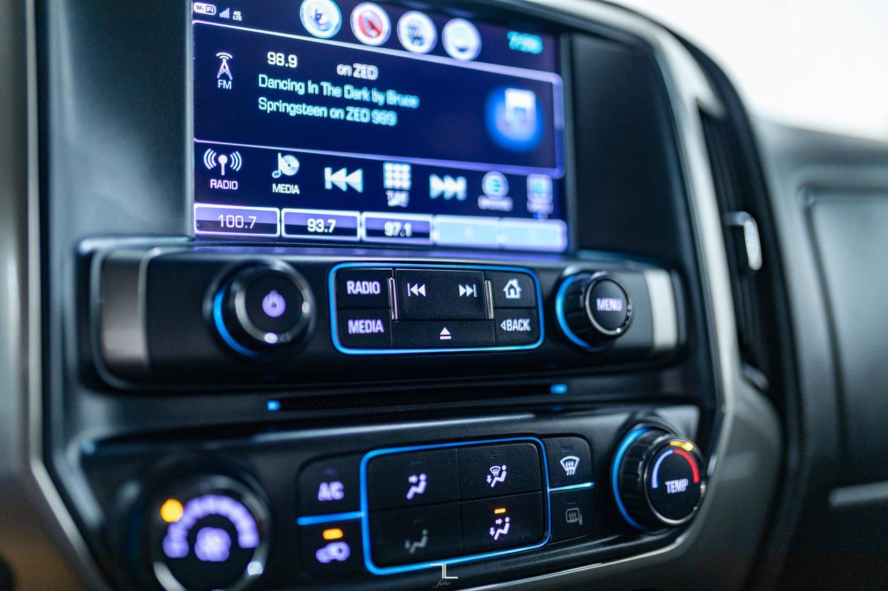 2018 Chevrolet Silverado 1500 4x4 Crew Cab LT PSeat BCam Red Deer AB