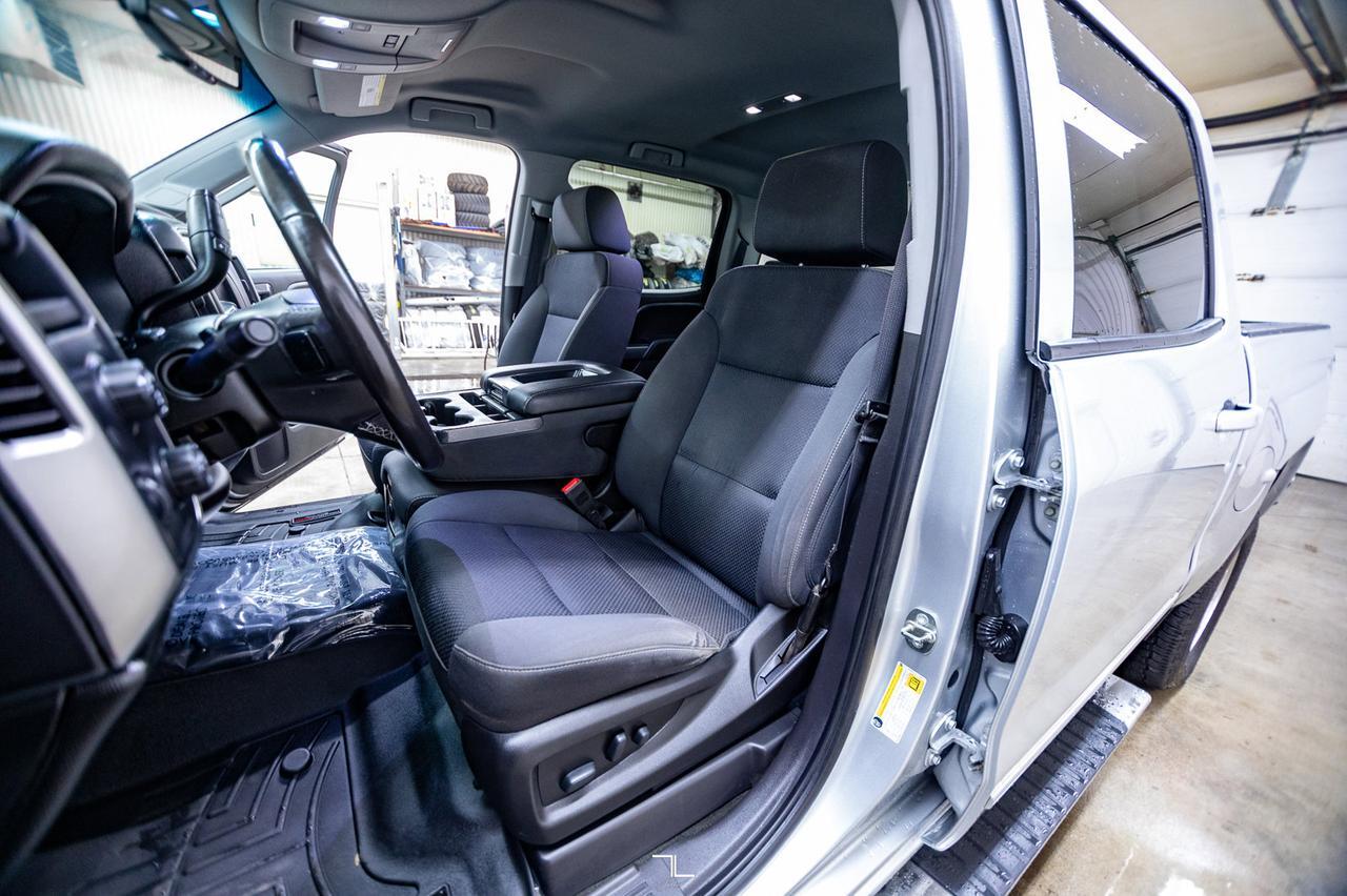 2018 Chevrolet Silverado 1500 4x4 Crew Cab LT PSeat BCam Red Deer AB