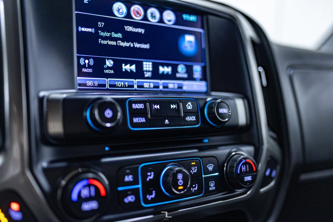 2018 Chevrolet Silverado 1500 4x4 Crew Cab LT Pseat BCam Red Deer AB