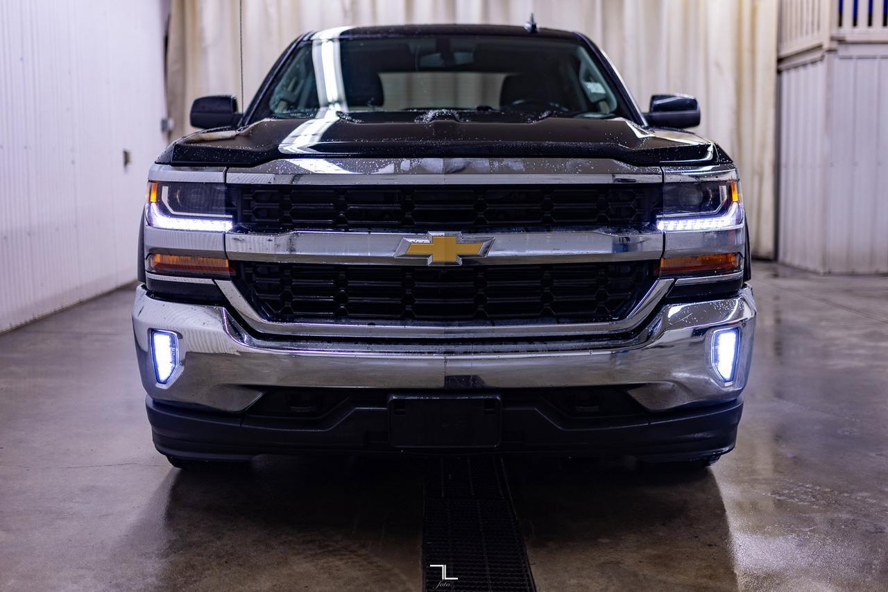 2018 Chevrolet Silverado 1500 4x4 Crew Cab LT Pseat BCam Red Deer AB