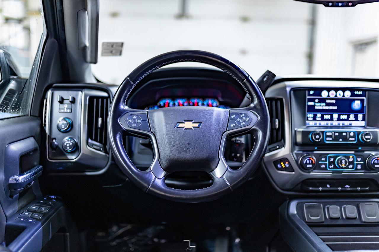 2018 Chevrolet Silverado 1500 4x4 Crew Cab LT Pseat BCam Red Deer AB