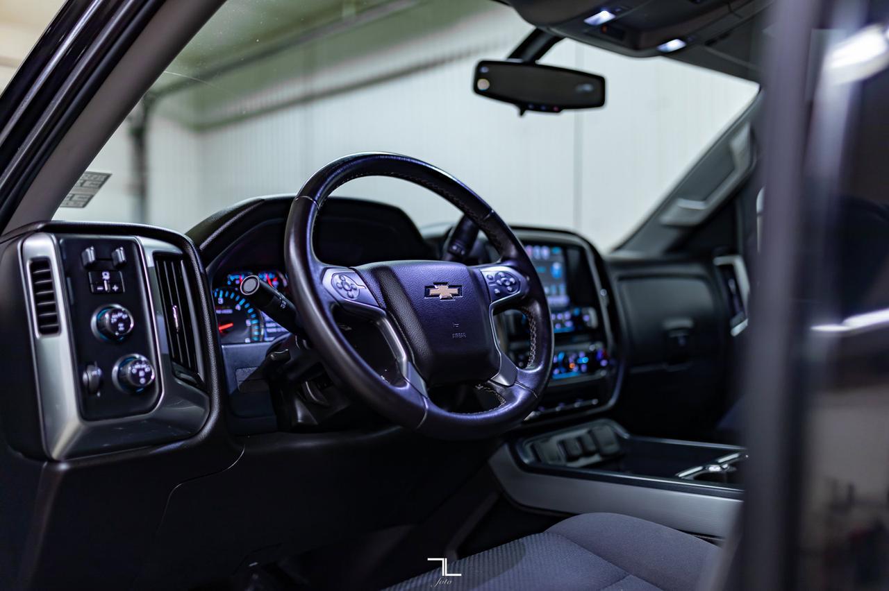 2018 Chevrolet Silverado 1500 4x4 Crew Cab LT Z71 BCam 6" Lift Fuel Wheels Red Deer AB