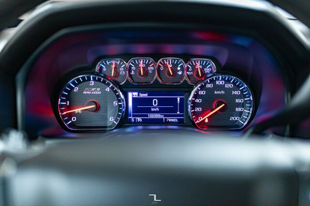 2018 Chevrolet Silverado 1500 4x4 Crew Cab LT Z71 BCam 6&quot; Lift Fuel Wheels Red Deer AB