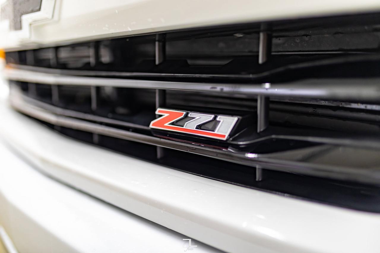 2018 Chevrolet Silverado 1500 4x4 Crew Cab LT Z71 BCam Red Deer AB