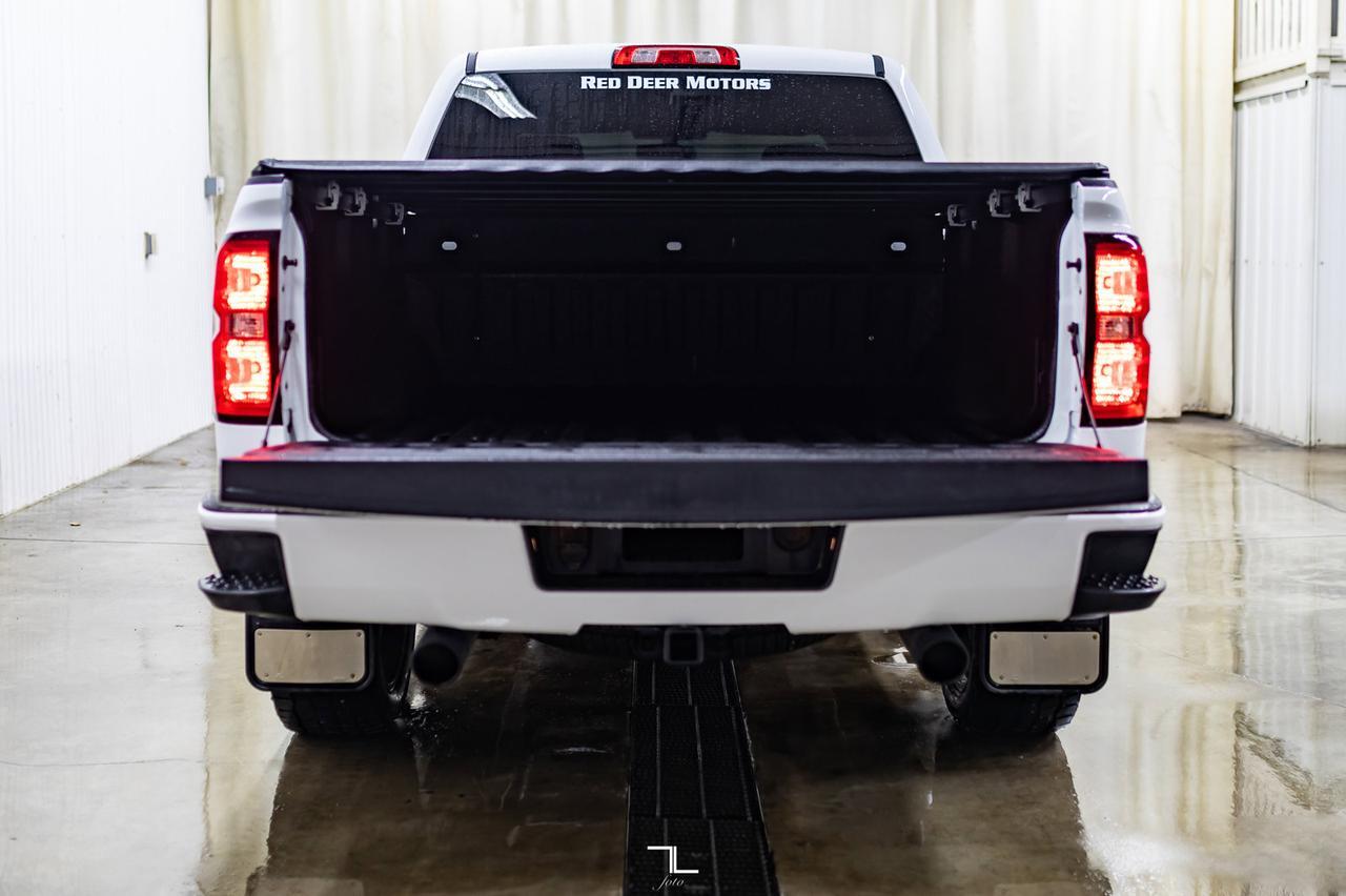 2018 Chevrolet Silverado 1500 4x4 Crew Cab LT Z71 BCam Red Deer AB