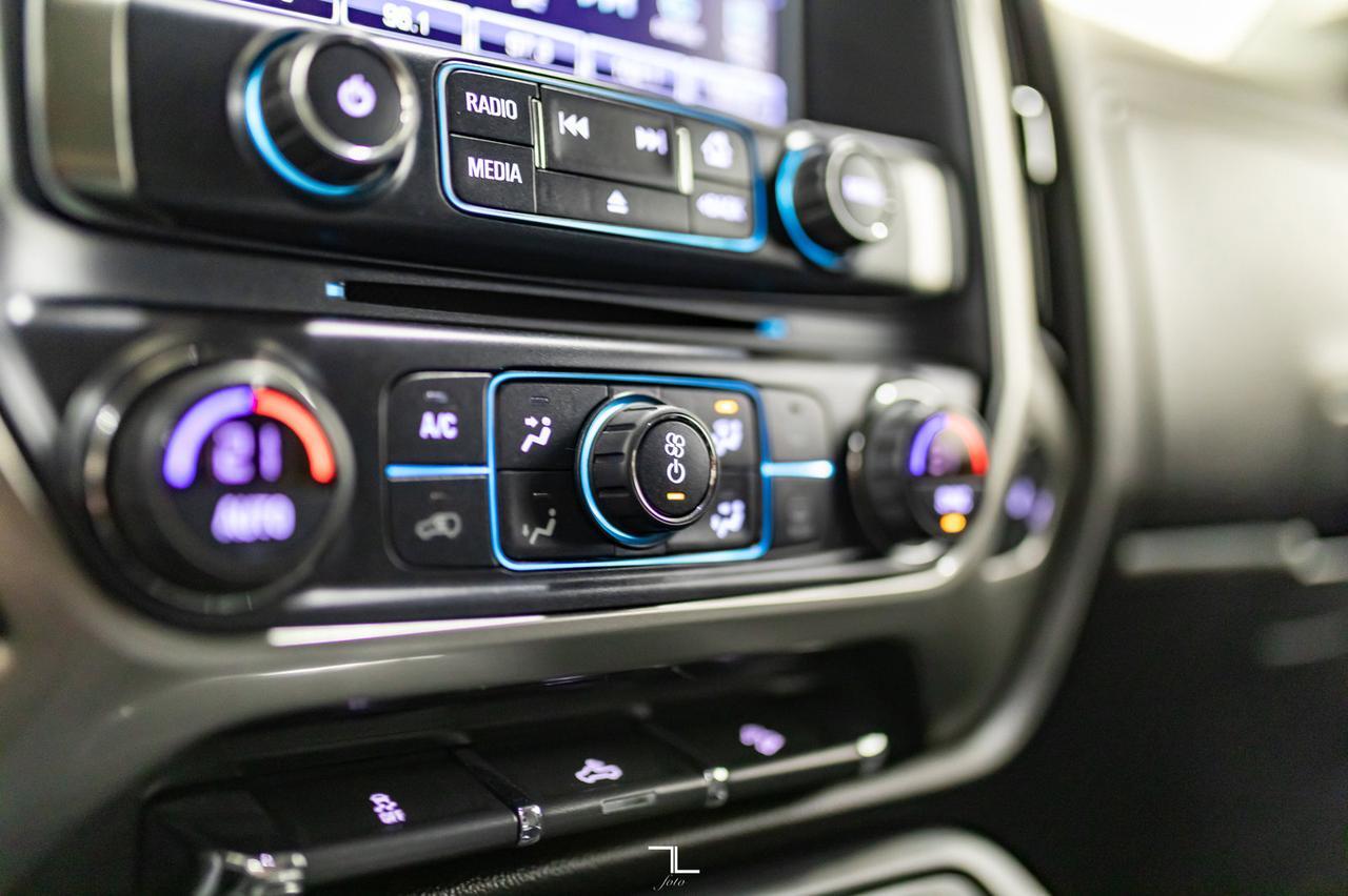 2018 Chevrolet Silverado 1500 4x4 Crew Cab LT Z71 BCam Red Deer AB