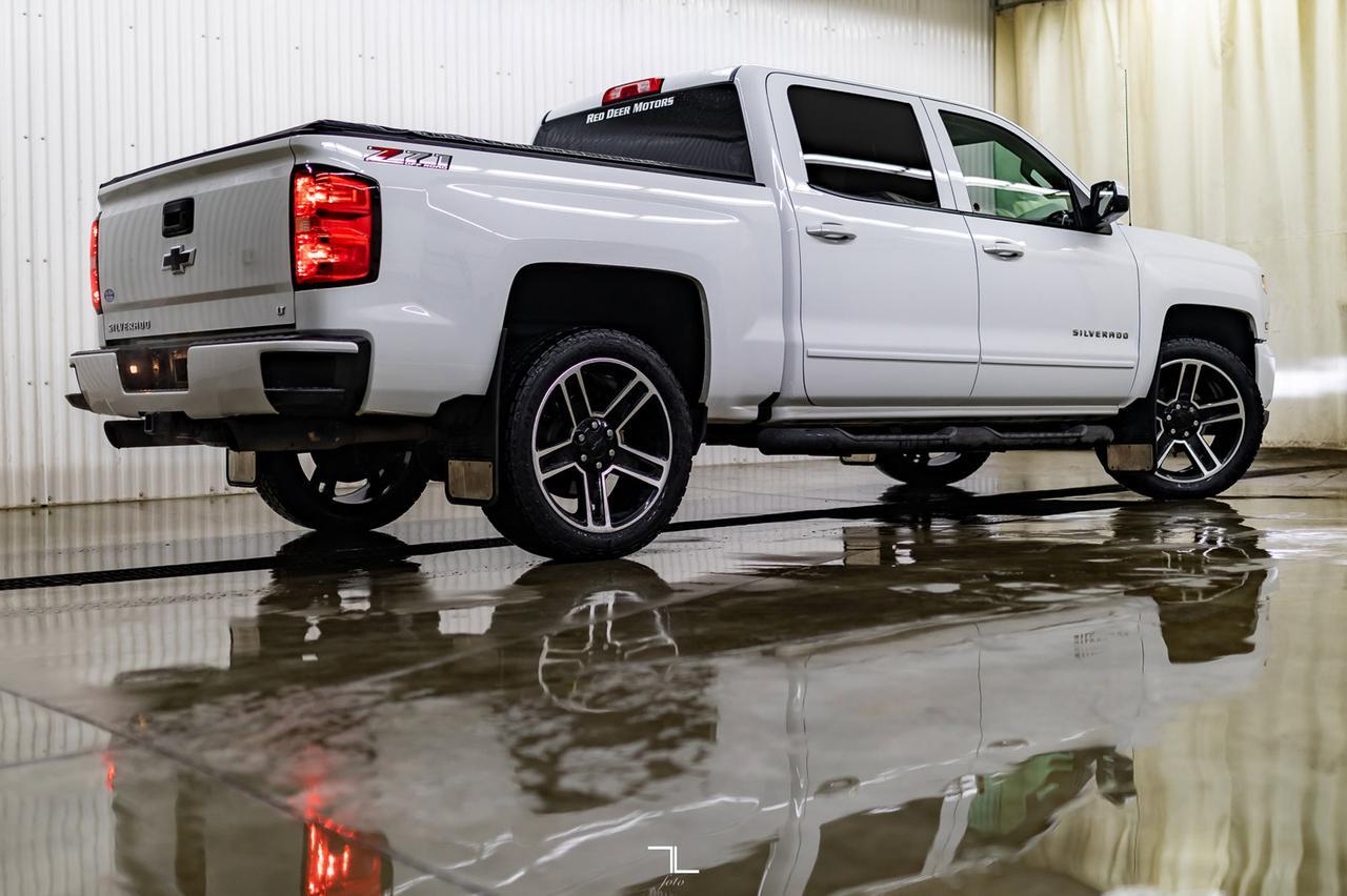 2018 Chevrolet Silverado 1500 4x4 Crew Cab LT Z71 BCam Red Deer AB