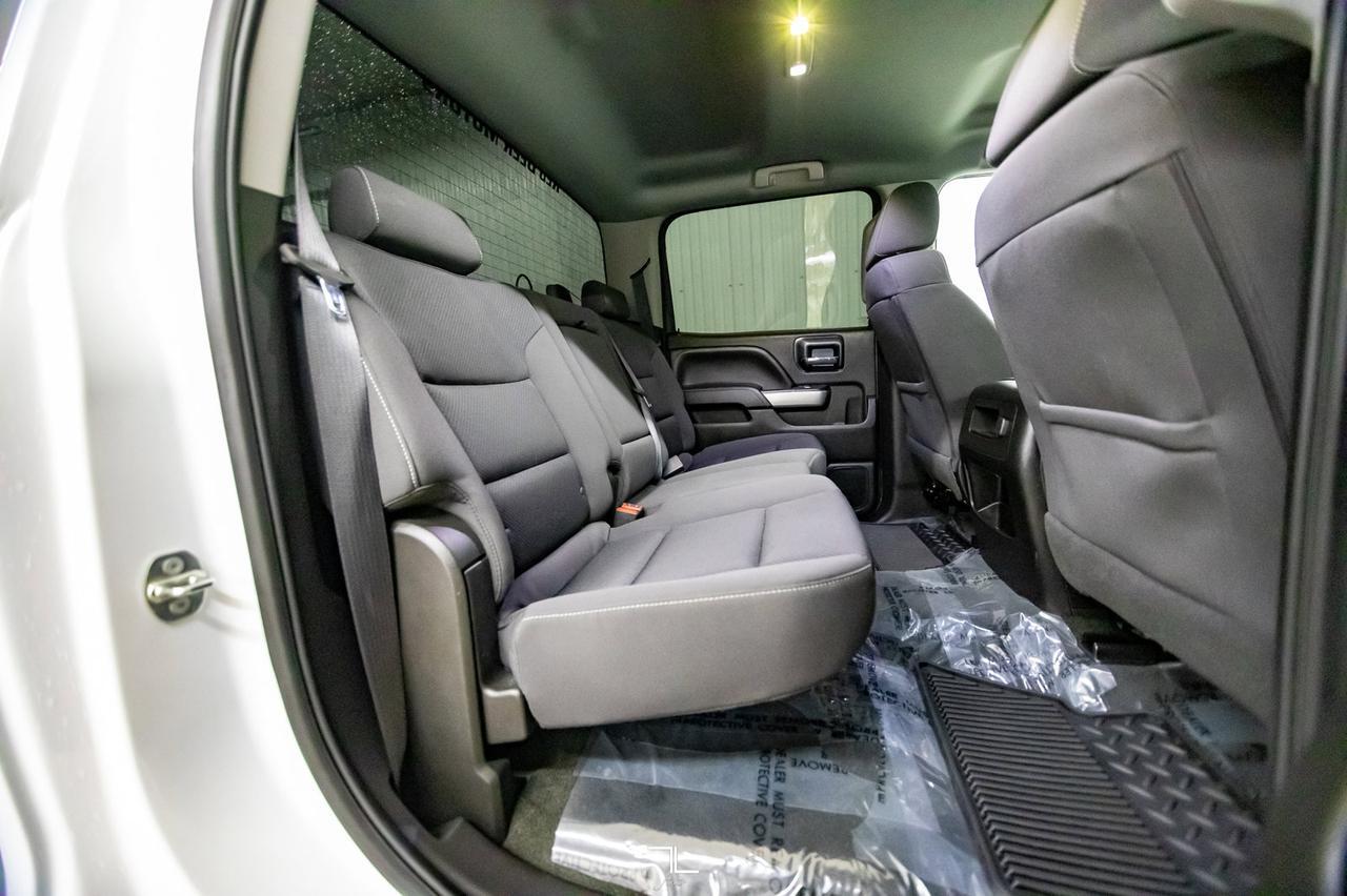 2018 Chevrolet Silverado 1500 4x4 Crew Cab LT Z71 BCam Red Deer AB