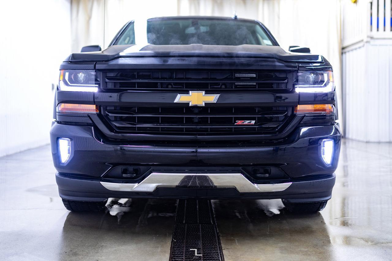2018 Chevrolet Silverado 1500 4x4 Crew Cab LT Z71 BCam Red Deer AB