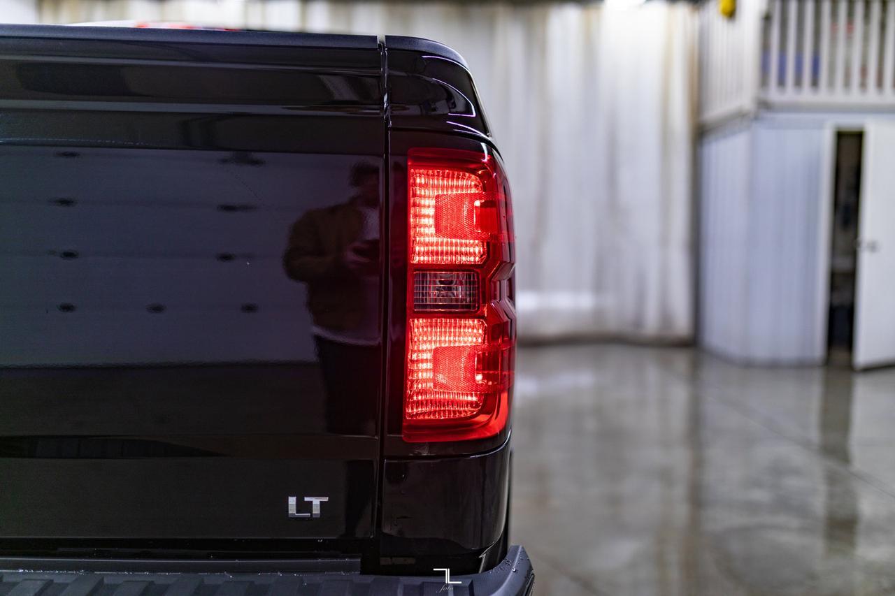 2018 Chevrolet Silverado 1500 4x4 Crew Cab LT Z71 BCam Red Deer AB