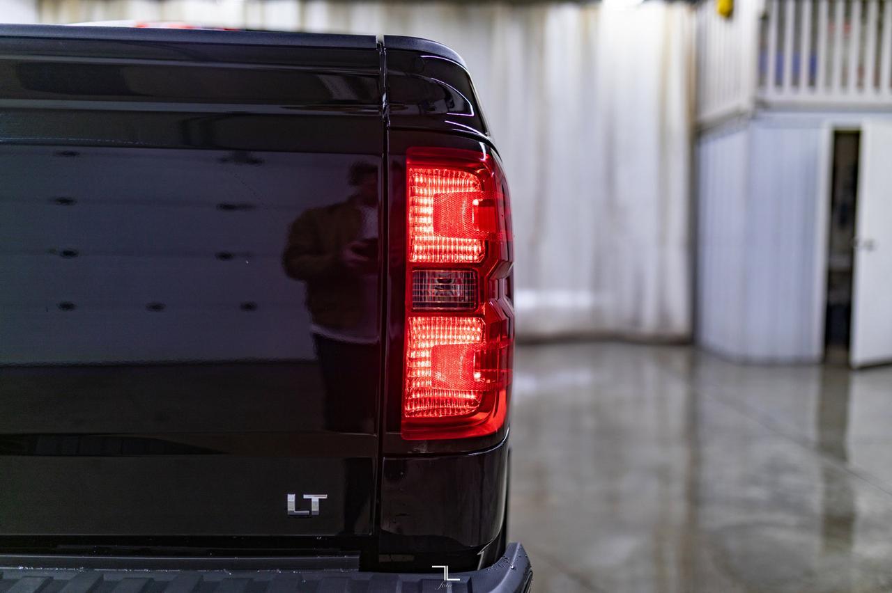 2018 Chevrolet Silverado 1500 4x4 Crew Cab LT Z71 BCam Red Deer AB