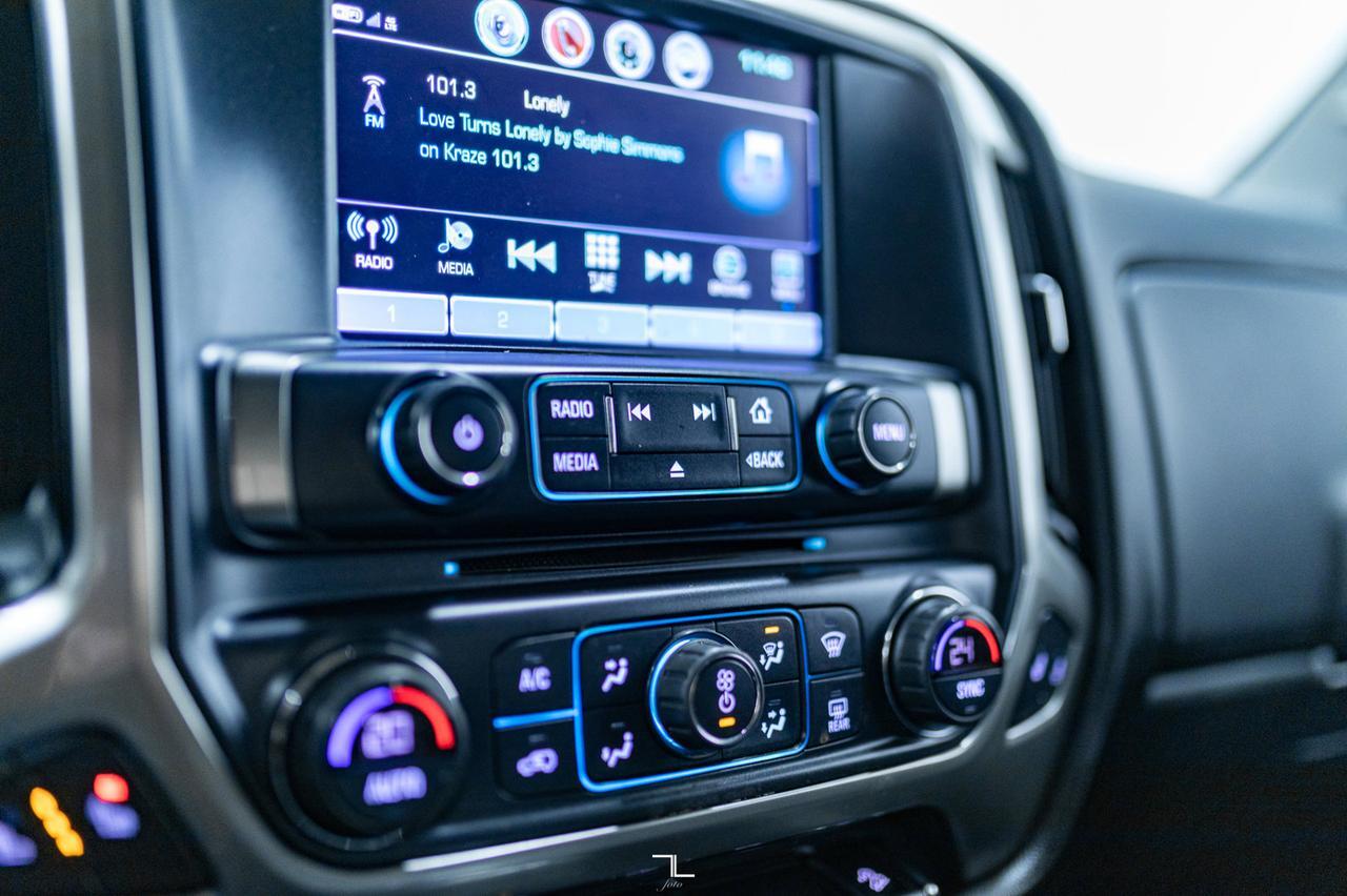 2018 Chevrolet Silverado 1500 4x4 Crew Cab LT Z71 BCam Red Deer AB