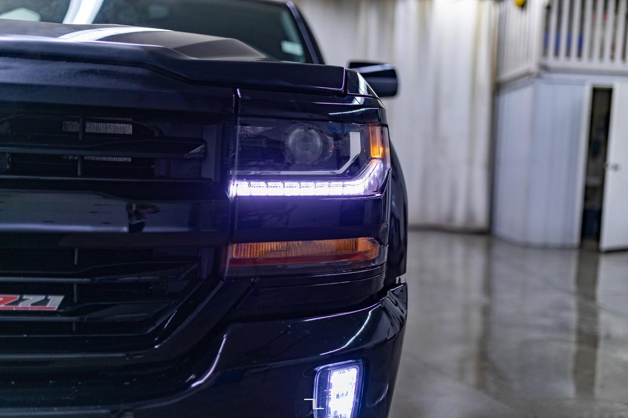 2018 Chevrolet Silverado 1500 4x4 Crew Cab LT Z71 BCam Red Deer AB