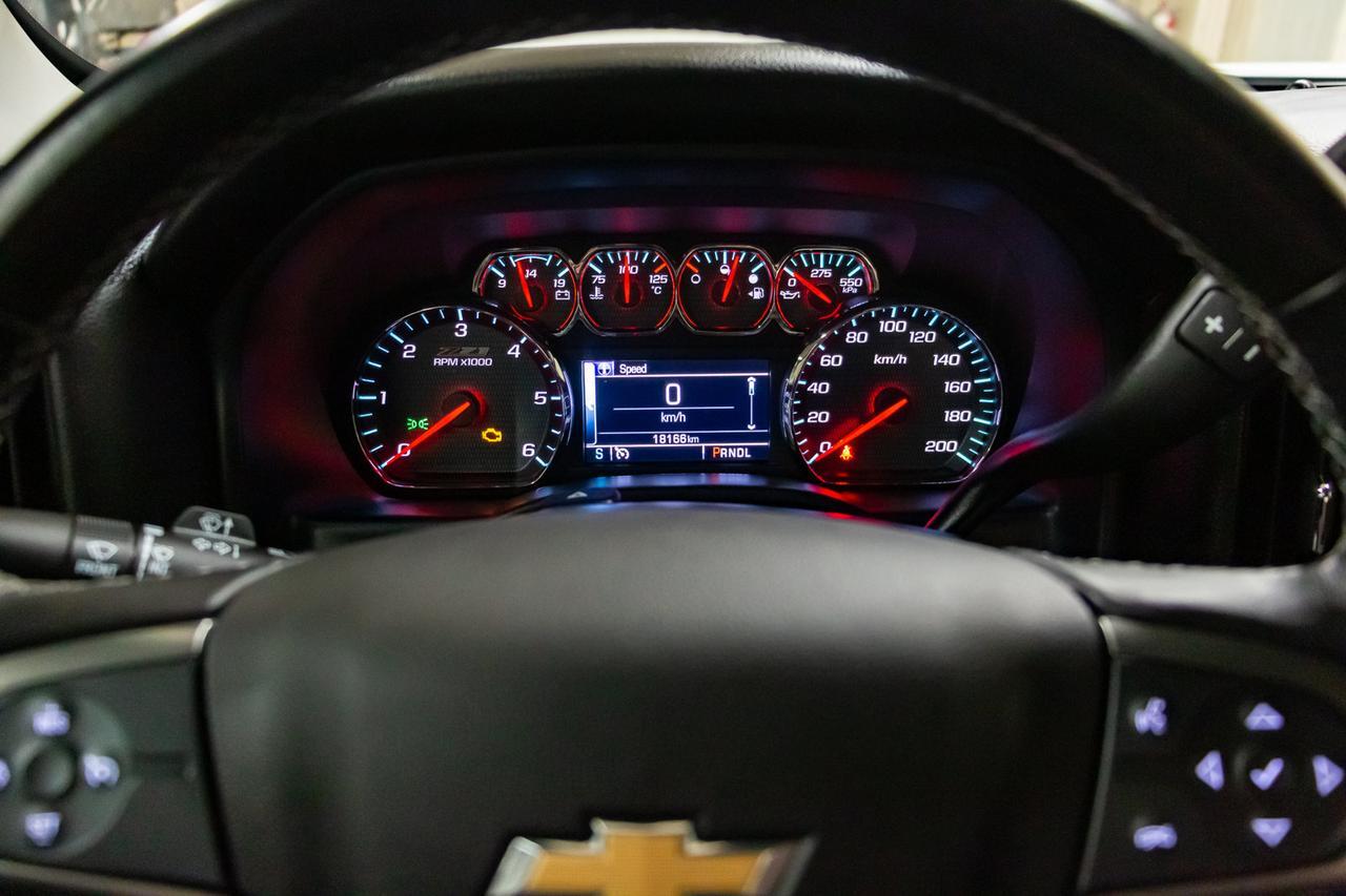 2018 Chevrolet Silverado 1500 4x4 Crew Cab LT Z71 BCam Red Deer AB