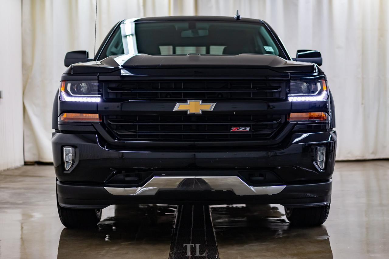 2018 Chevrolet Silverado 1500 4x4 Crew Cab LT Z71 BCam Red Deer AB
