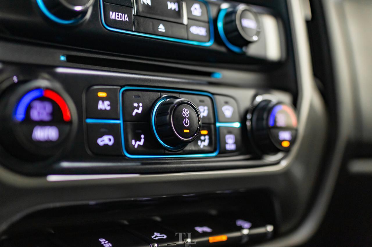 2018 Chevrolet Silverado 1500 4x4 Crew Cab LT Z71 BCam Red Deer AB