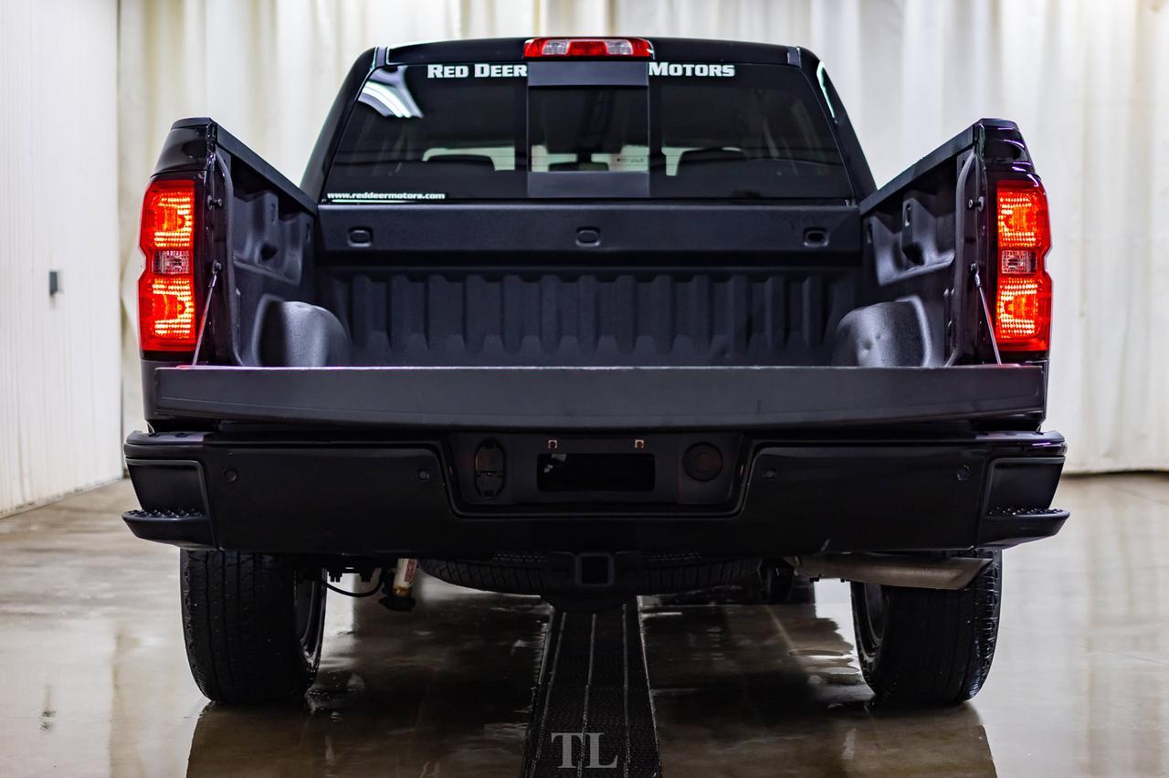 2018 Chevrolet Silverado 1500 4x4 Crew Cab LT Z71 BCam Red Deer AB