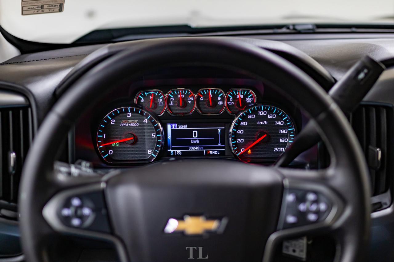 2018 Chevrolet Silverado 1500 4x4 Crew Cab LT Z71 BCam Red Deer AB