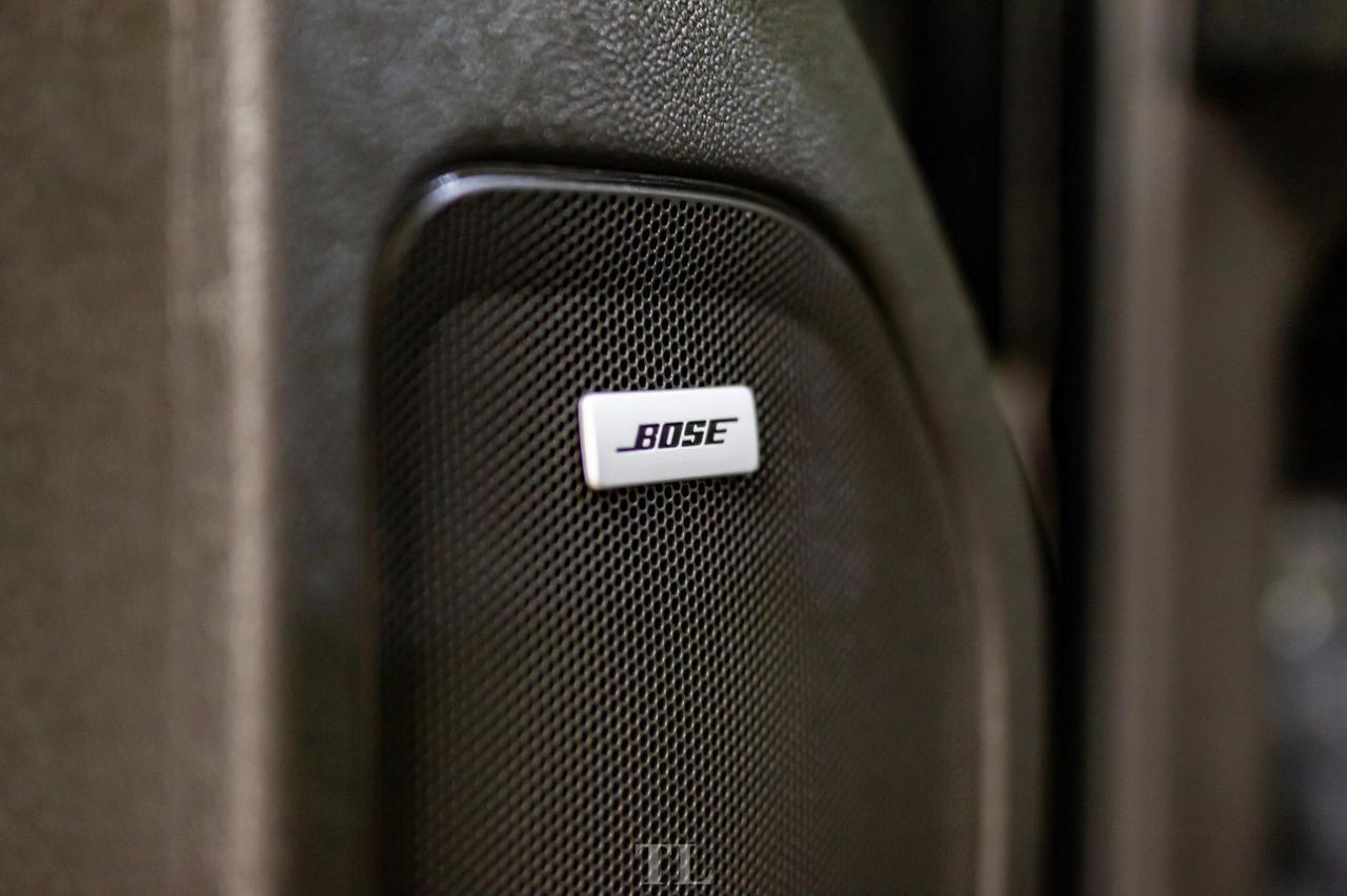 2018 Chevrolet Silverado 1500 4x4 Crew Cab LT Z71 BCam Red Deer AB