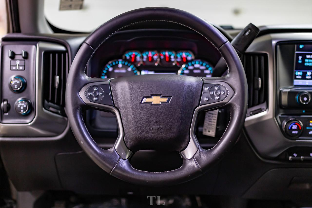 2018 Chevrolet Silverado 1500 4x4 Crew Cab LT Z71 BCam Red Deer AB