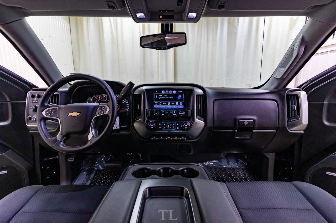 2018 Chevrolet Silverado 1500 4x4 Crew Cab LT Z71 BCam Red Deer AB