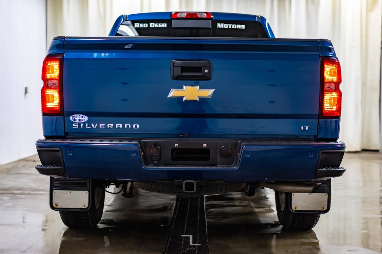 2018 Chevrolet Silverado 1500 4x4 Crew Cab LT Z71 BCam Red Deer AB