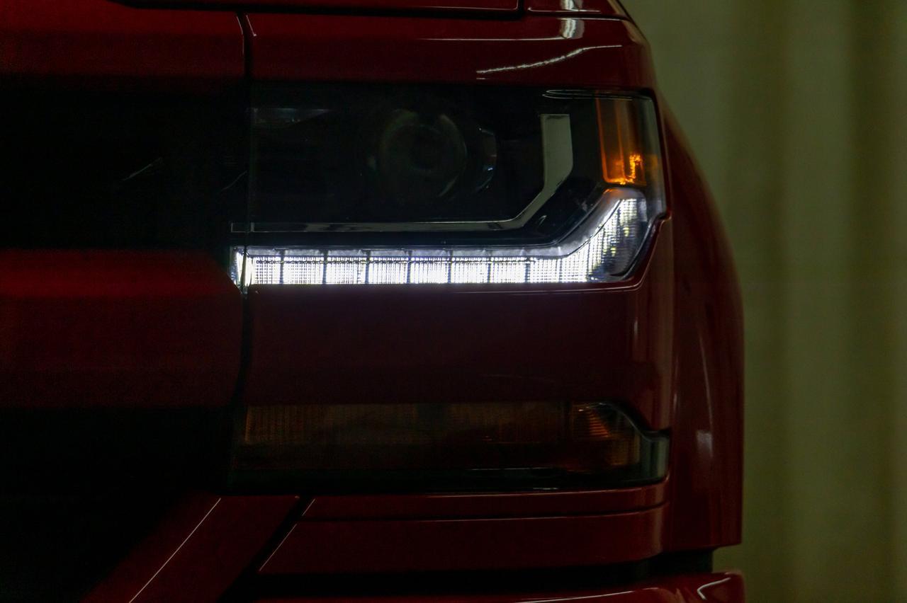 2018 Chevrolet Silverado 1500 4x4 Crew Cab LT Z71 BCam Red Deer AB