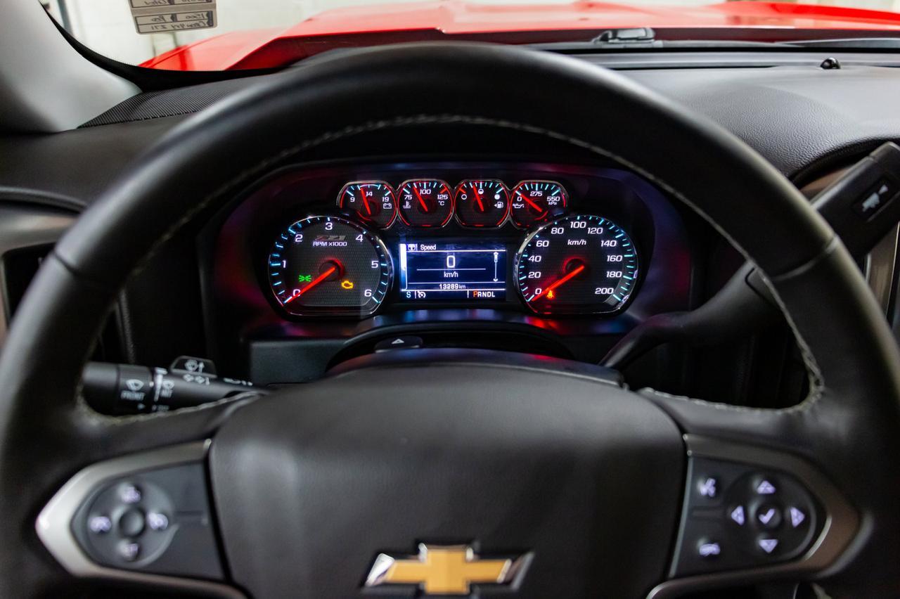 2018 Chevrolet Silverado 1500 4x4 Crew Cab LT Z71 BCam Red Deer AB