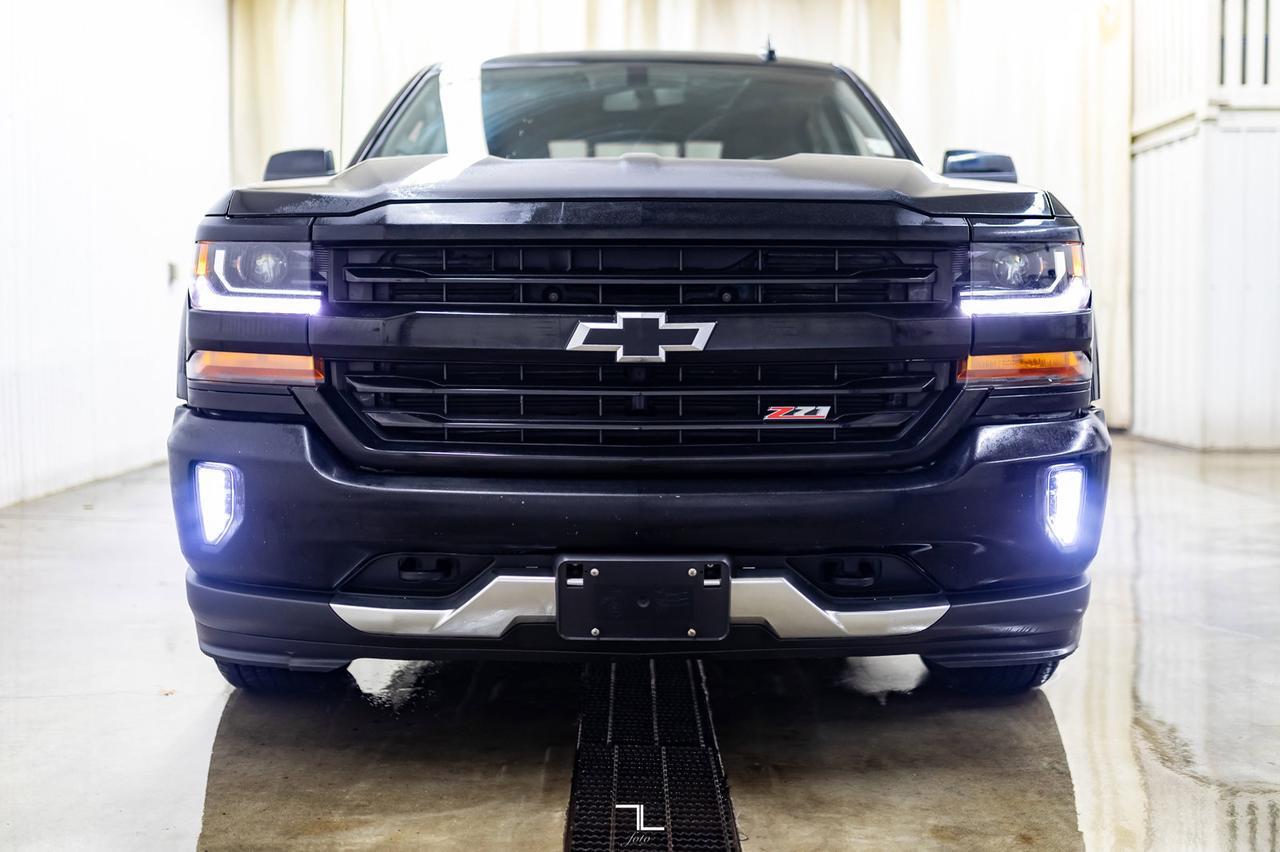2018 Chevrolet Silverado 1500 4x4 Crew Cab LT Z71 BCam Red Deer AB