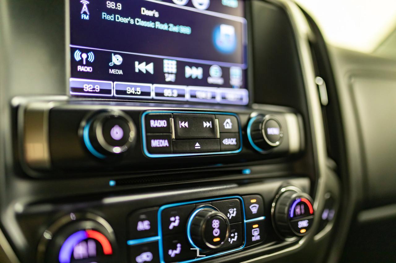 2018 Chevrolet Silverado 1500 4x4 Crew Cab LT Z71 BCam Red Deer AB