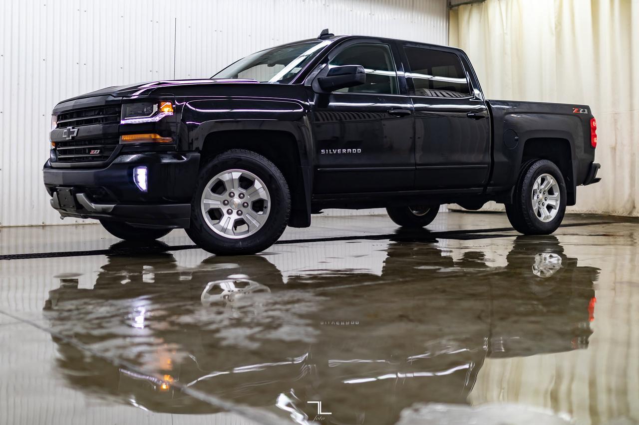 2018 Chevrolet Silverado 1500 4x4 Crew Cab LT Z71 BCam Red Deer AB