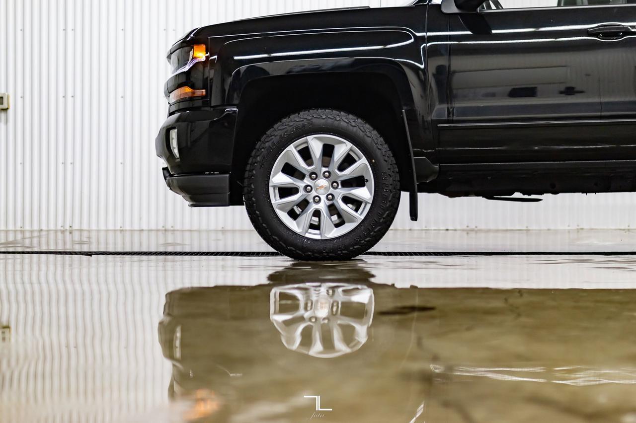 2018 Chevrolet Silverado 1500 4x4 Crew Cab LT Z71 Leather BCam Red Deer AB