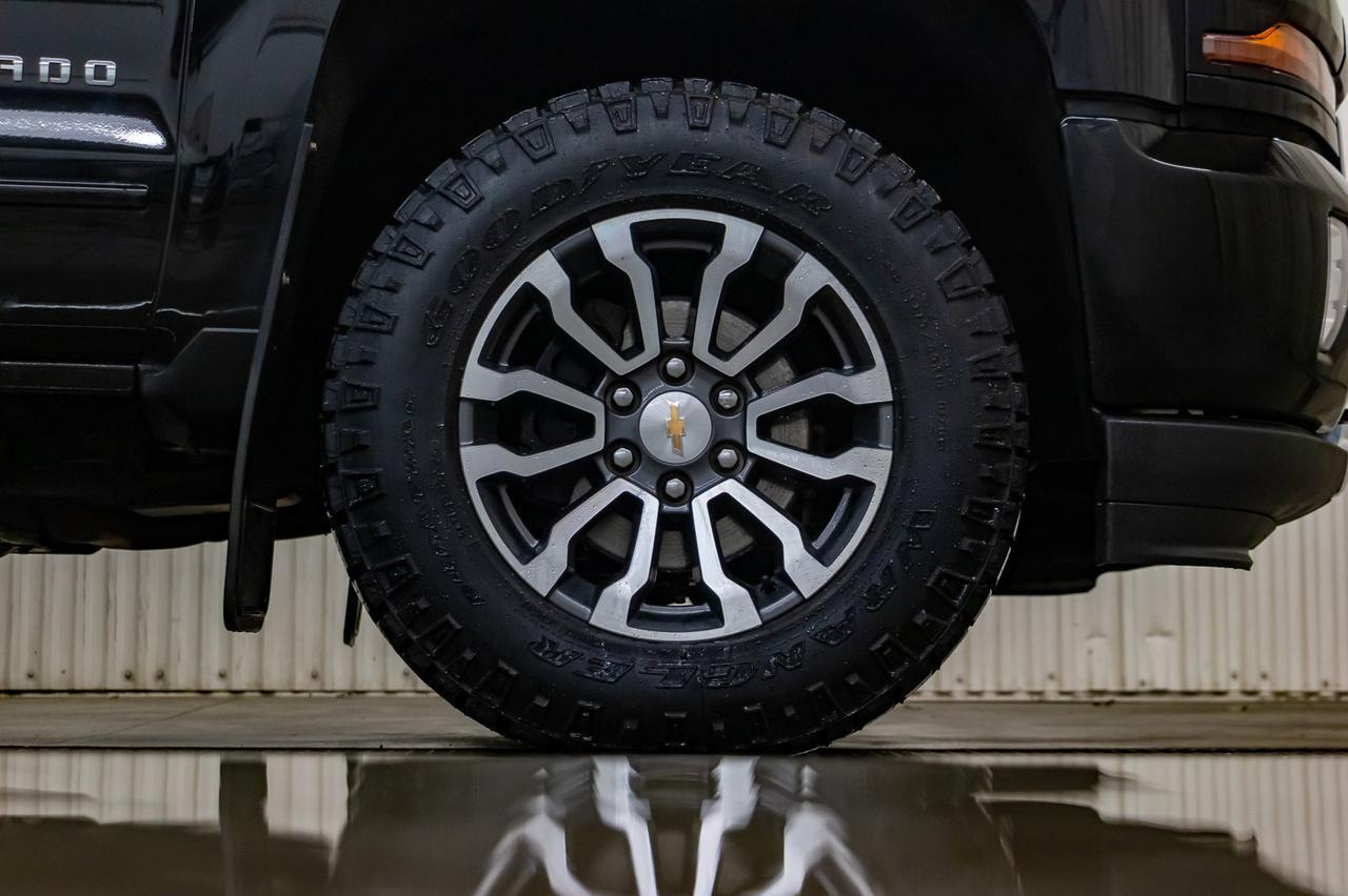 2018 Chevrolet Silverado 1500 4x4 Crew Cab LT Z71 Leather BCam Red Deer AB