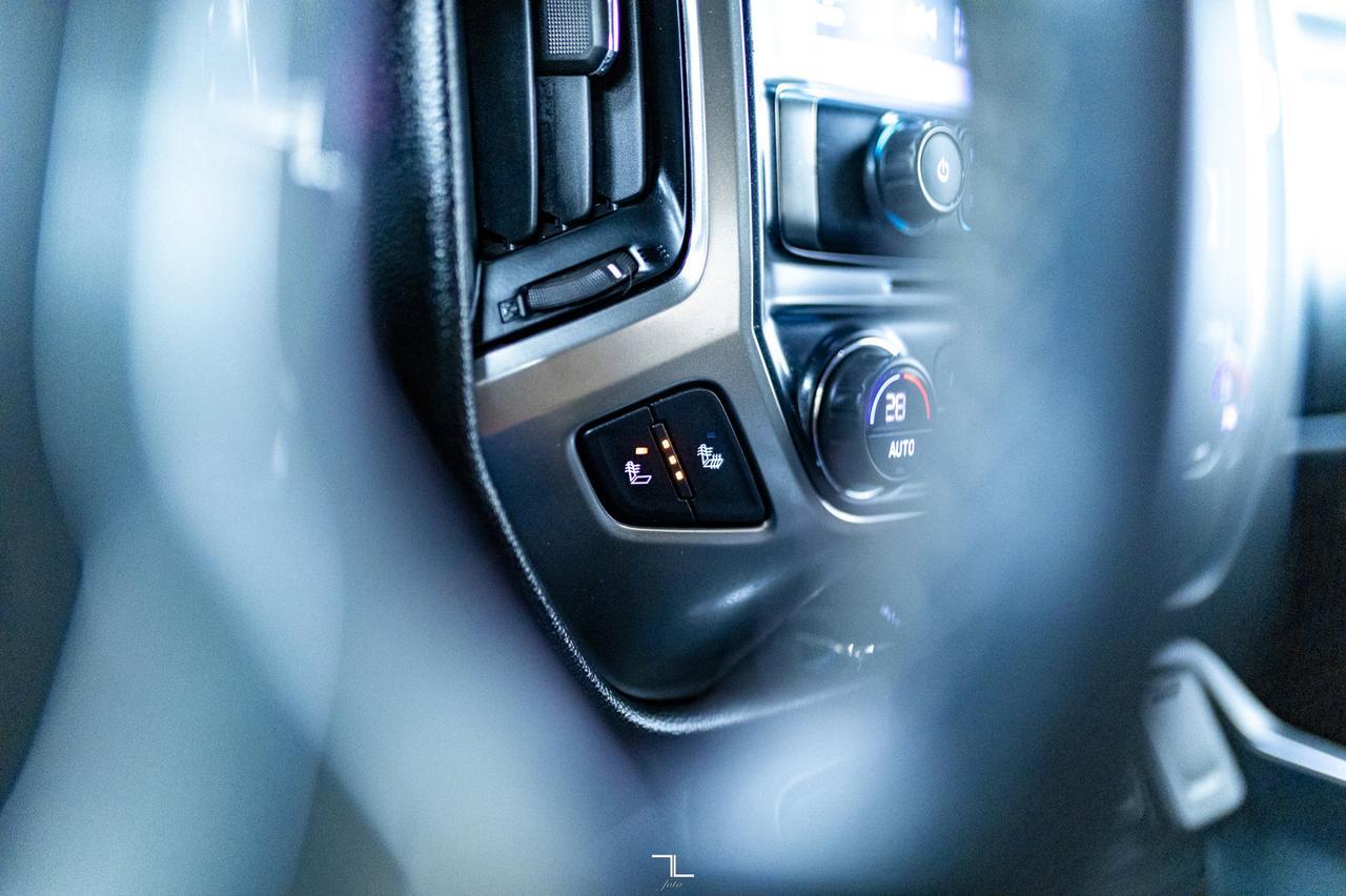 2018 Chevrolet Silverado 1500 4x4 Crew Cab LT Z71 Longbox BCam Red Deer AB