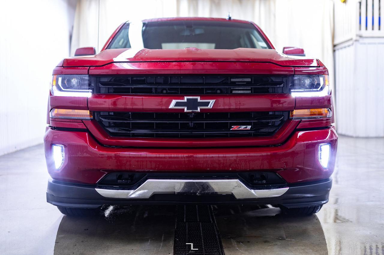 2018 Chevrolet Silverado 1500 4x4 Crew Cab LT Z71 Longbox BCam Red Deer AB
