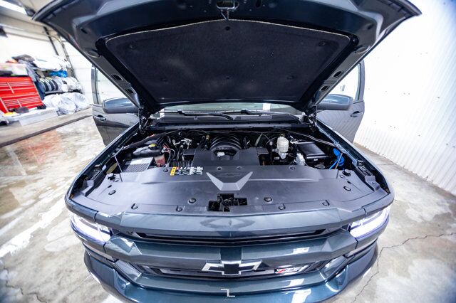 2018 Chevrolet Silverado 1500 4x4 Crew Cab LT Z71 PSeat BCam Red Deer AB