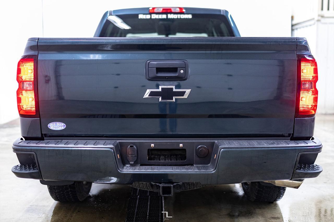 2018 Chevrolet Silverado 1500 4x4 Crew Cab LT Z71 PSeat BCam Red Deer AB