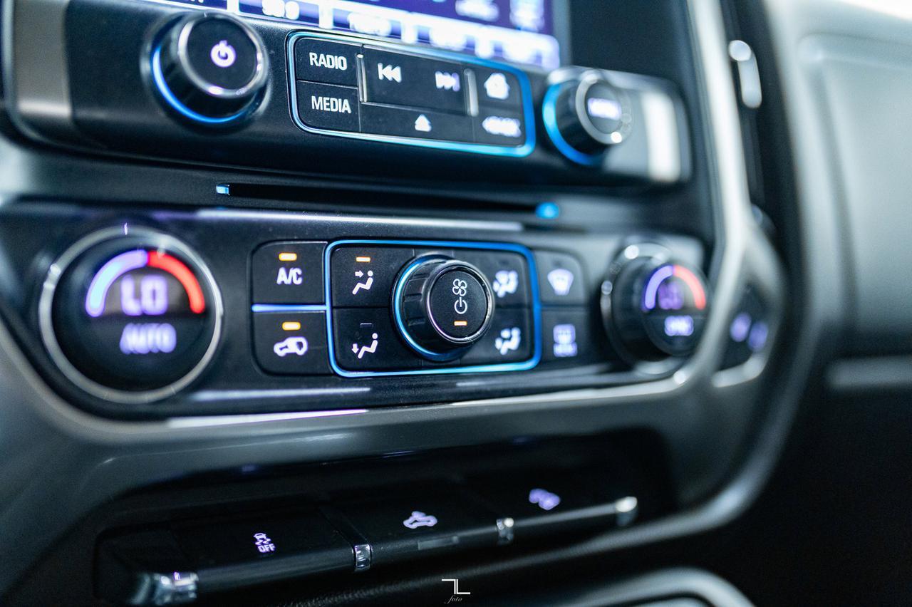 2018 Chevrolet Silverado 1500 4x4 Crew Cab LT Z71 PSeat BCam Red Deer AB